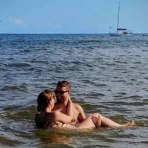 Meet your Posher, Joel